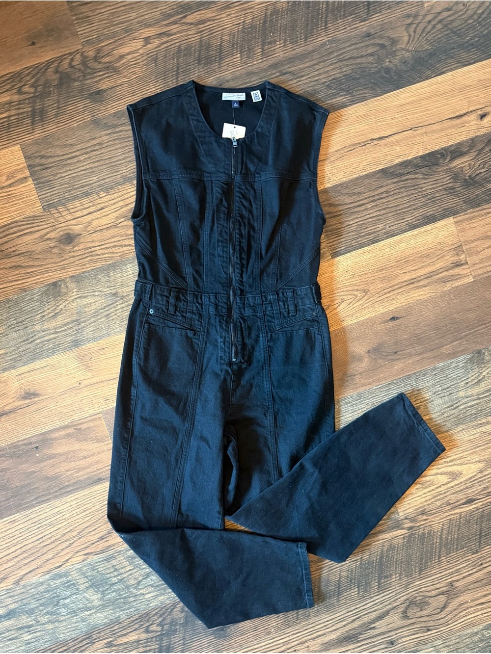 NWT Universal Thread Women’s Sleeveless Utility Black Denim Jumpsuit Size 8